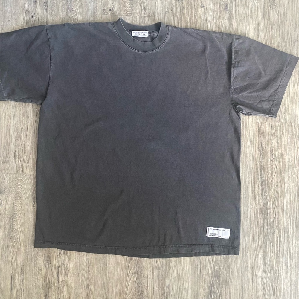 The regulars blank t-shirt vintage grey